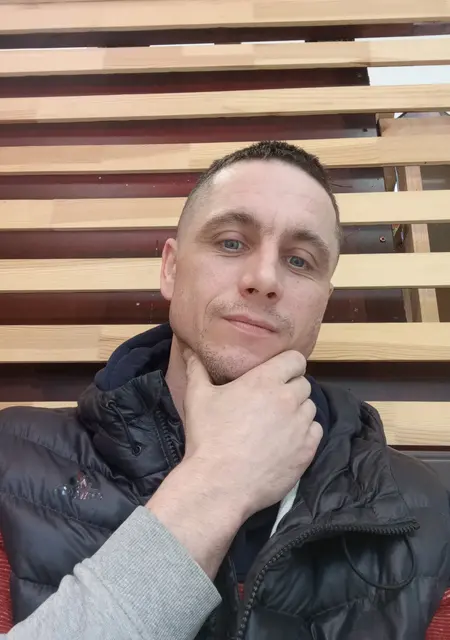 Костя из Мурманска, ищу на сайте общение