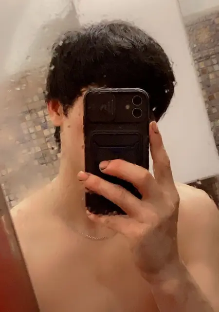 Я Рома, 24, из Фрязина, ищу знакомства на одну ночь