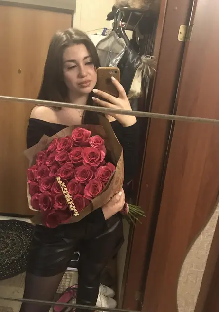 Екатерина из Санкт-Петербурга, ищу на сайте знакомства без обязательств