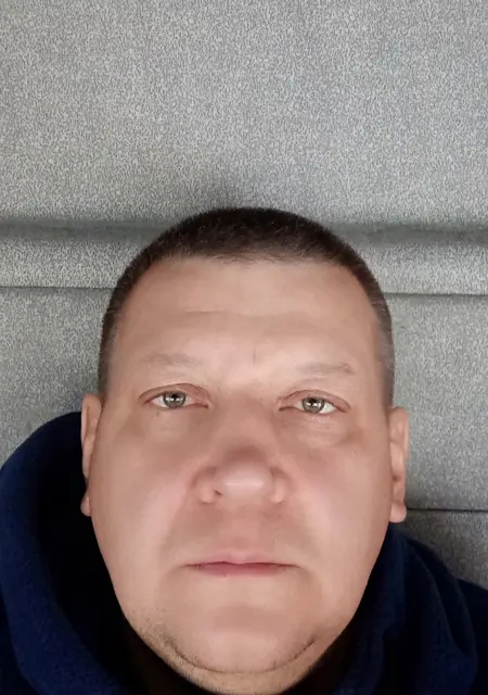 Николай из Сочи, ищу на сайте приятное времяпровождение