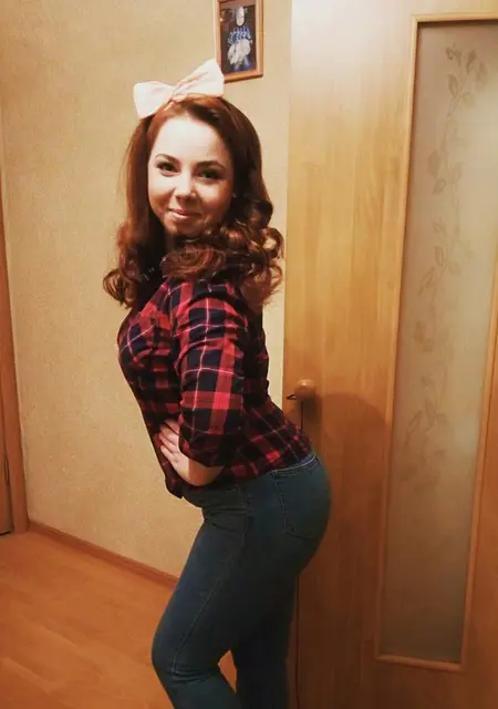 Я Аня, 31, из Балашихи, ищу знакомство для вирта