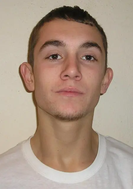 Макар из Ноябрьска, ищу на сайте знакомства на одну ночь