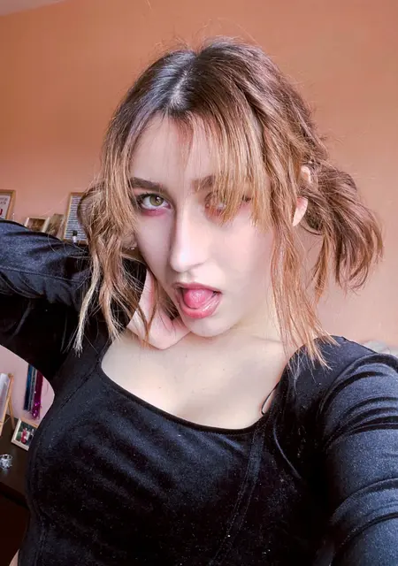 Я Жанна, 26, из Гомеля, ищу знакомство для совместных путешествий