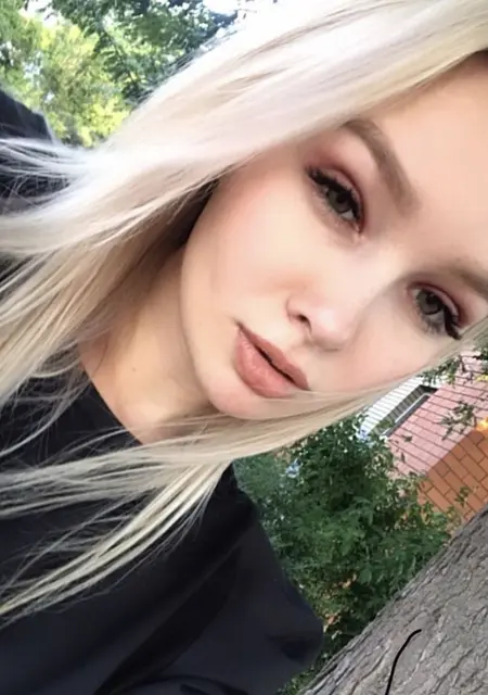 Я Ангелина, 25, из Ставрополя, ищу знакомство для вирта