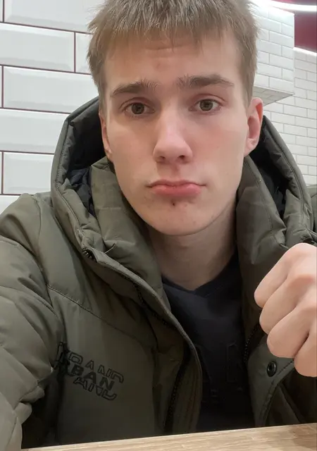 Сергей из Ростова-на-Дону, мне 18, познакомлюсь для постоянных отношений