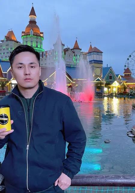 Maxim из Королева, мне 30, познакомлюсь для открытые отношения