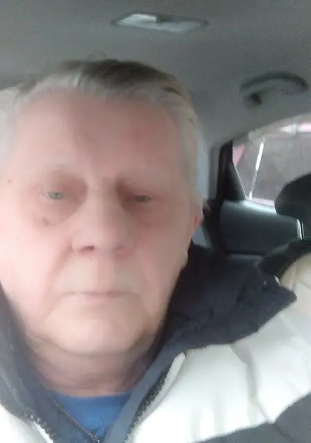 Александр из Санкт-Петербурга, ищу на сайте вирта