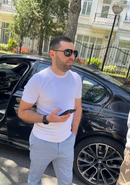 Я Валера, 34, знакомлюсь без обязательств в Пятигорске