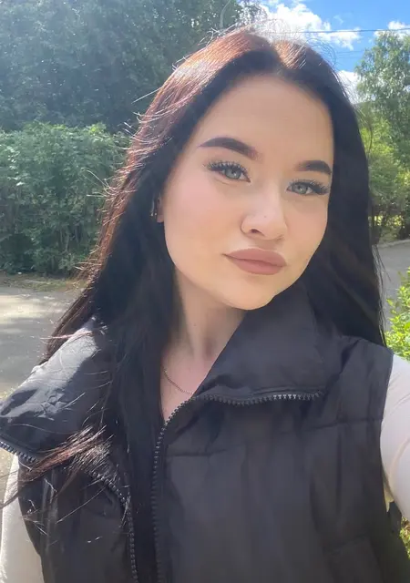Я Anna, 19, знакомлюсь для дружбы в Ижевске