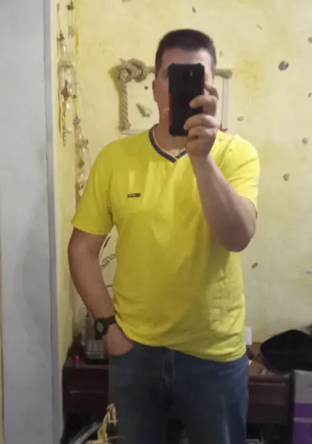 Пользователь из Брянска, мне 40, познакомлюсь для дружбы