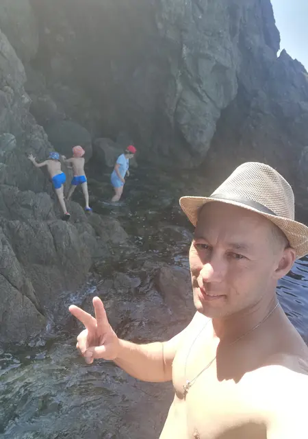 Vital из Владивостока, ищу на сайте знакомства на одну ночь