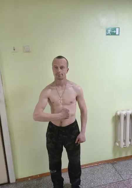 Серёга из Лесосибирска, ищу на сайте знакомства без обязательств