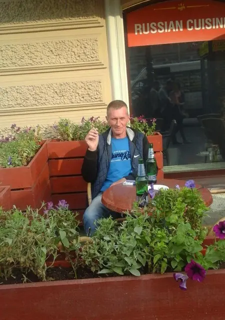 Виктор из Новороссийска, мне 52, познакомлюсь для вирта