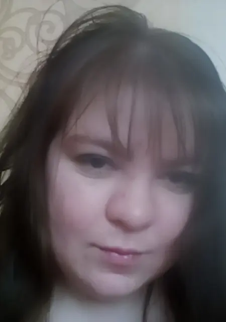 Я Марина, 28, знакомлюсь на одну ночь в Ульяновске