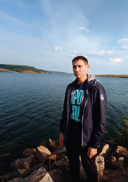 Andrey из Октябрьского, мне 38, познакомлюсь для дружбы