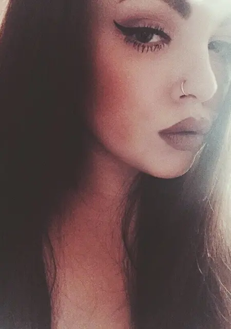 Я Александра, 29, из Ростова-на-Дону, ищу знакомство для совместных путешествий