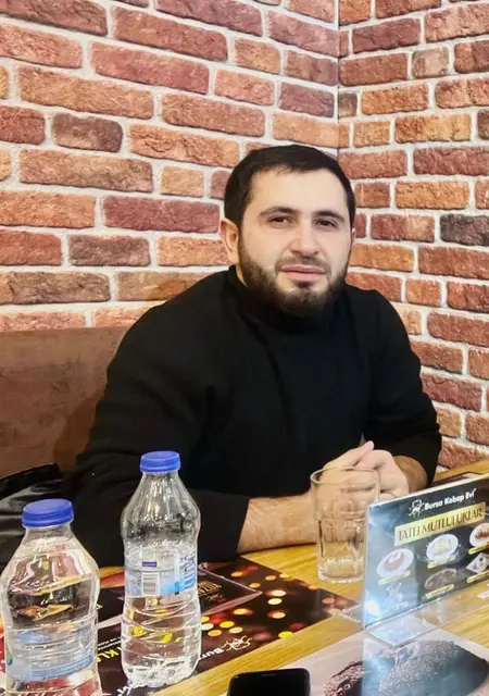 Я Турок, 29, знакомлюсь на одну ночь в Томске