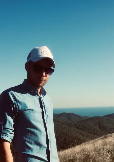 Я Игорь, 30, из Туапсе, ищу знакомство для постоянных отношений