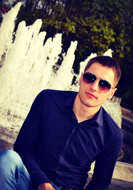 Александр из Сызрани, ищу на сайте знакомства на одну ночь