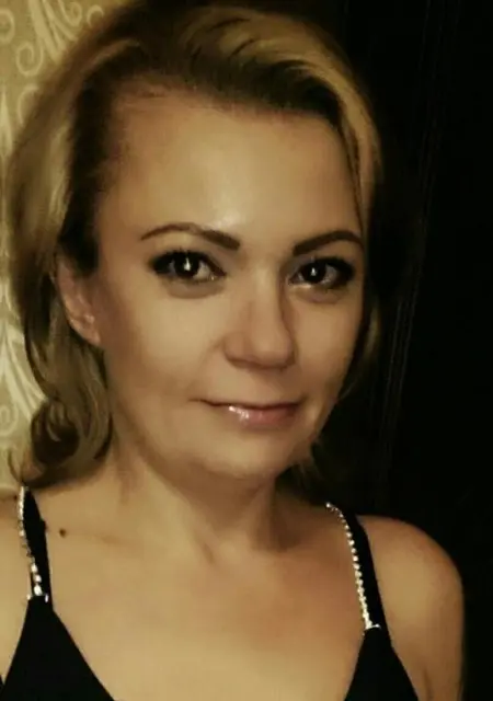 Я Светлана, 39, из Санкт-Петербурга, ищу знакомства на одну ночь