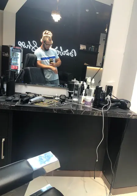 Я Марк, 31, из Махачкалы, ищу знакомство для совместных путешествий