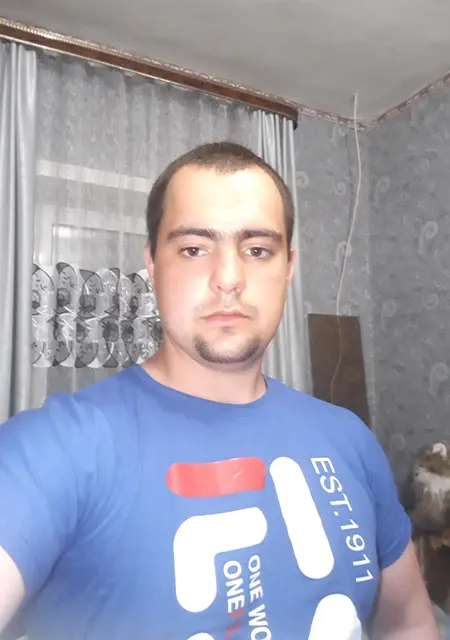 Я Никита, 26, знакомлюсь без обязательств в Новомосковске