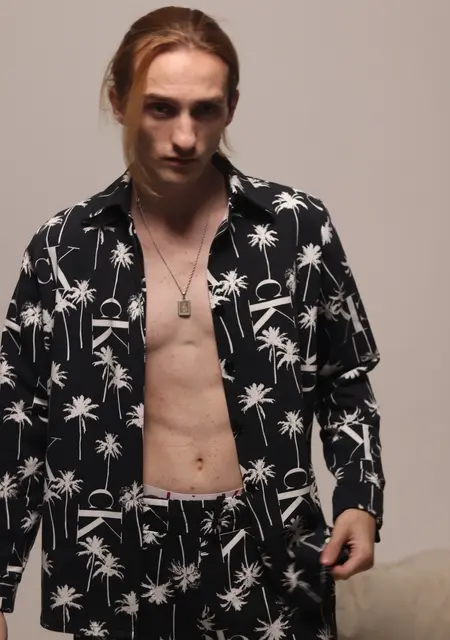 Я Валентин, 28, знакомлюсь без обязательств в Нижнем Тагиле