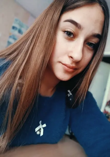 Я Аня, 26, знакомлюсь для приятного времяпровождения в Донецке