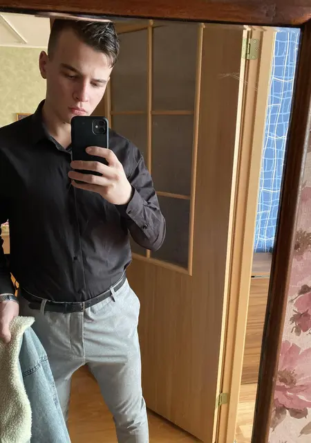 Ilya из Балашова, мне 26, познакомлюсь для общения