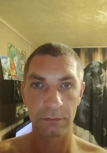 Я Алексей, 41, знакомлюсь для постоянных отношений в Екатеринбурге