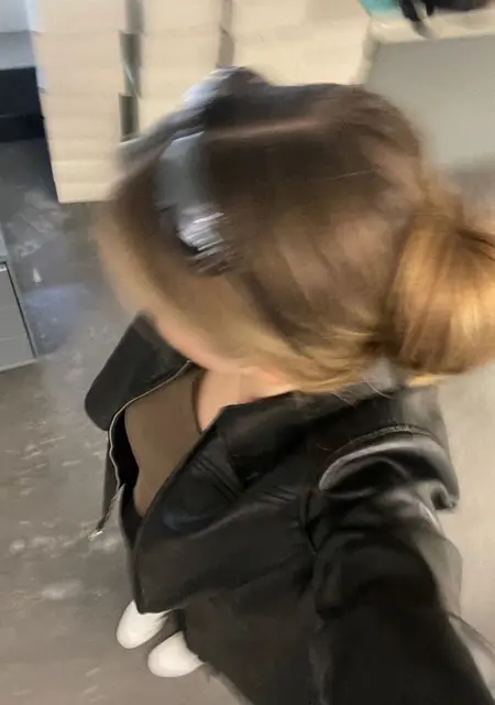 Я Вика, 19, из Твери, ищу знакомство для вирта