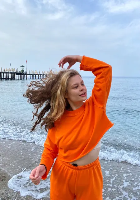 Svetlana из Екатеринбурга, ищу на сайте приятное времяпровождение