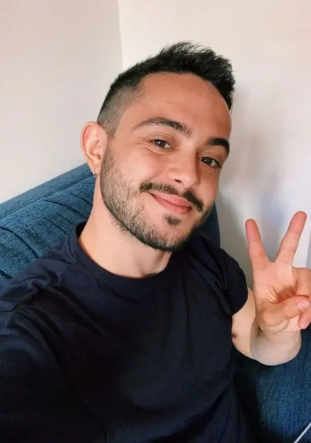 Я Curro G, 26, из Мадрида, ищу знакомство