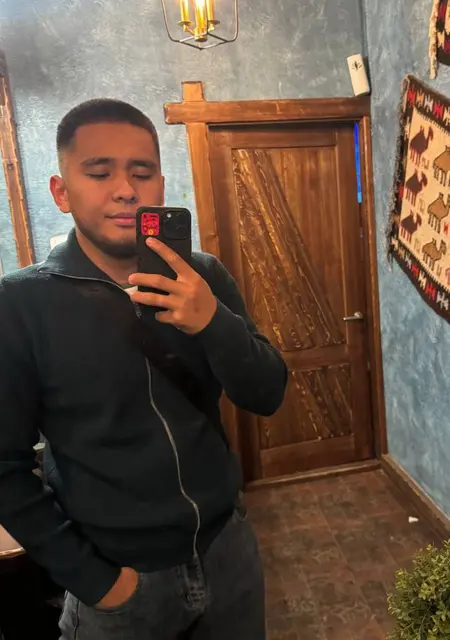 Я Марлен, 26, из Тюмени, ищу знакомство для приятного времяпровождения