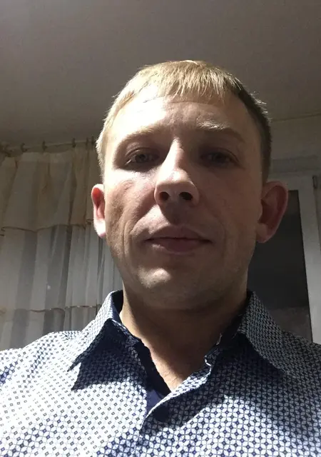 Денис из Приозерска, мне 40, познакомлюсь для приятного времяпровождения