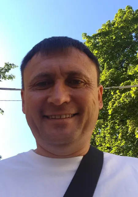 Егге из Калининграда, мне 42, познакомлюсь для приятного времяпровождения