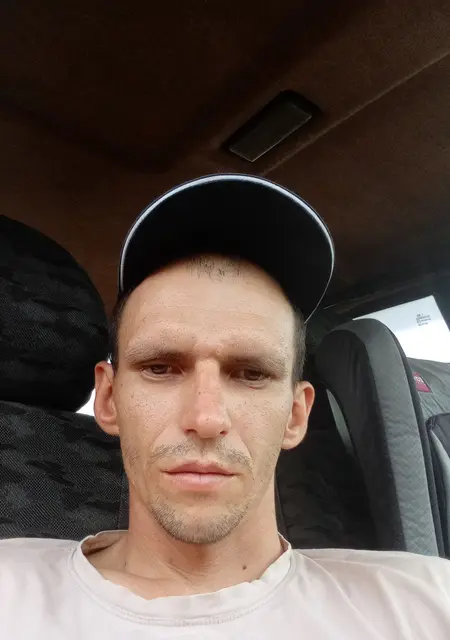 Я Serega, 28, из Ахтубинска, ищу знакомство для дружбы