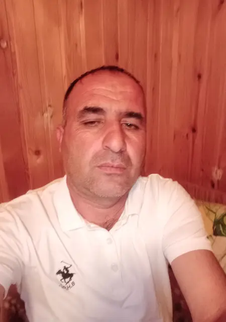 Саша из Одинцова, ищу на сайте знакомства без обязательств