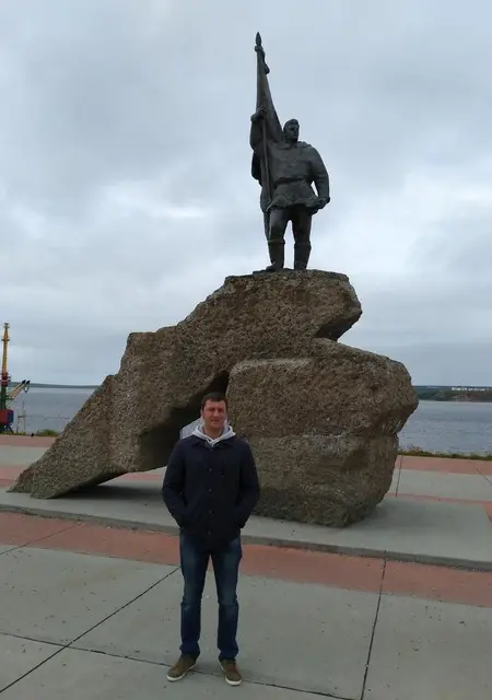 Я Родион, 36, из Магадана, ищу знакомства без обязательств