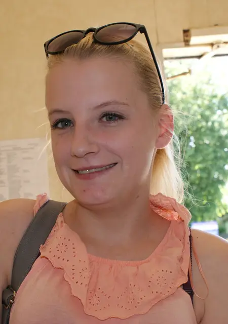 Я Инна, 30, знакомлюсь на одну ночь в Толочине