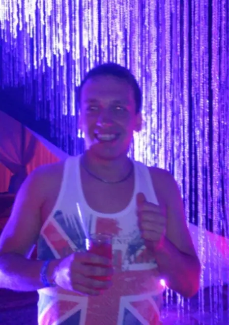 Санек из Ногинска, мне 36, познакомлюсь без обязательств