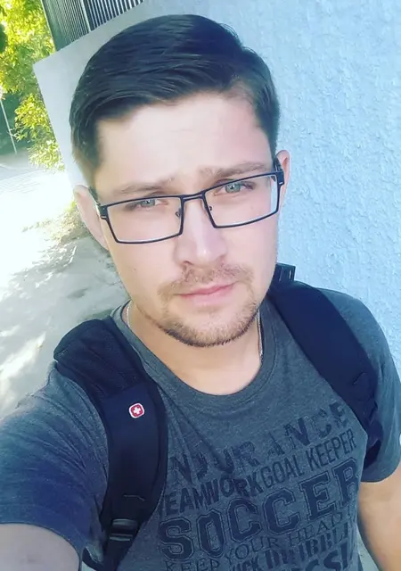 Я Максим, 30, знакомлюсь без обязательств в Можайске