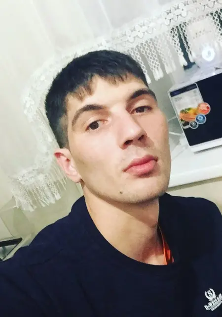 Влад из Комсомольска-на-Амуре, мне 30, познакомлюсь для вирта