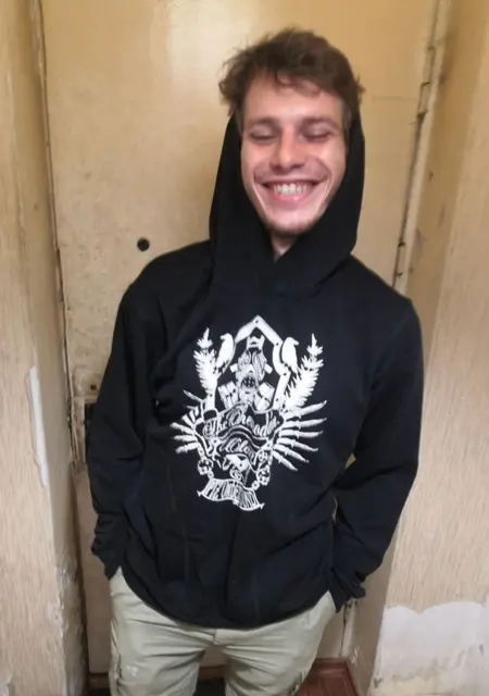 Я Консантин, 28, из Обнинска, ищу знакомство для приятного времяпровождения