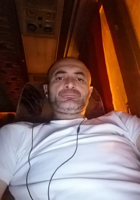 Я Aslan, 40, из Владикавказа, ищу знакомства без обязательств