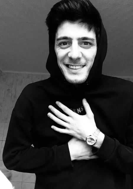 Я Раёл, 26, знакомлюсь на одну ночь в Комсомольске-на-Амуре