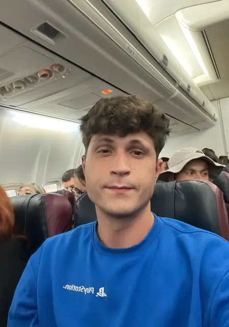 Матвей из Москвы, ищу на сайте приятное времяпровождение