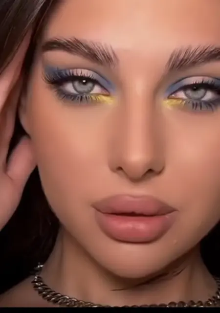 Я Анна, 25, знакомлюсь без обязательств в Новом Уренгое