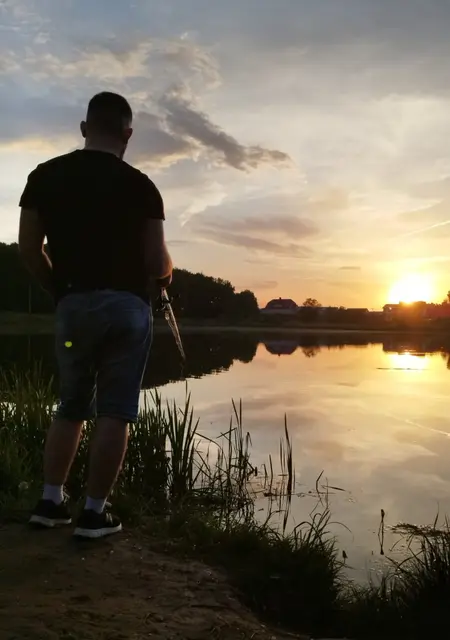 Я Рустам, 26, из Туймаз, ищу знакомства на одну ночь