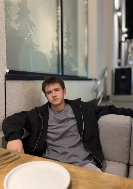 Ильдан из Уфы, ищу на сайте вирта